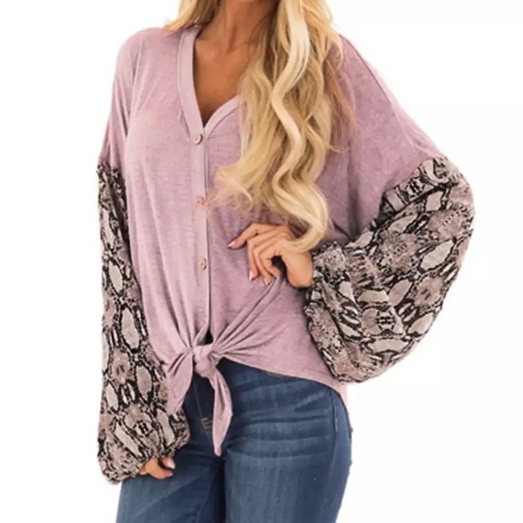 Tops - Pink Top With Lantern Sleeves